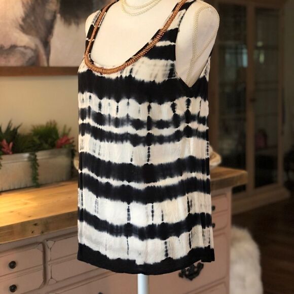 COPY - Kenar Tie-Dyed Beaded Tank Top - Picture 2 of 6